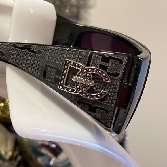 Unisex Shiny Black Decorative Tinted Plastic Sunglasses - Picture 2 of 14